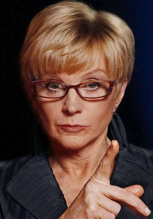 ANNE ROBINSON